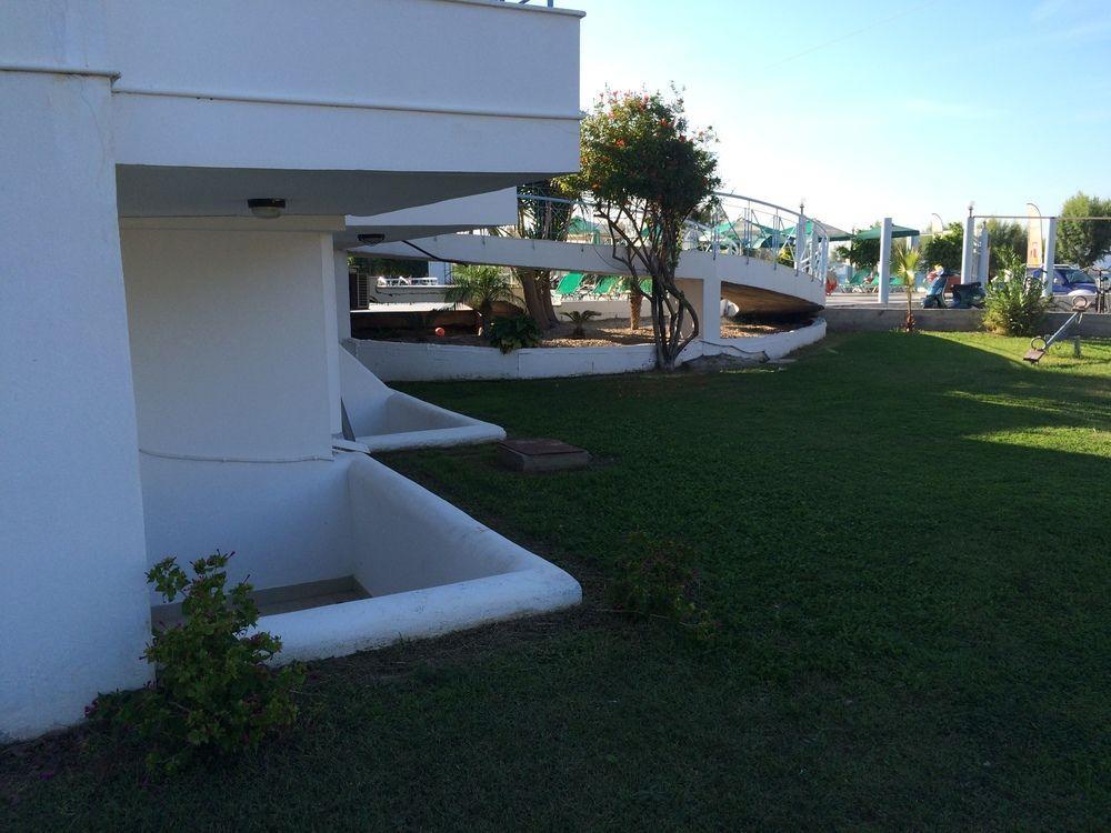 Akti Dimis Hotel ตีกากี ภายนอก รูปภาพ
